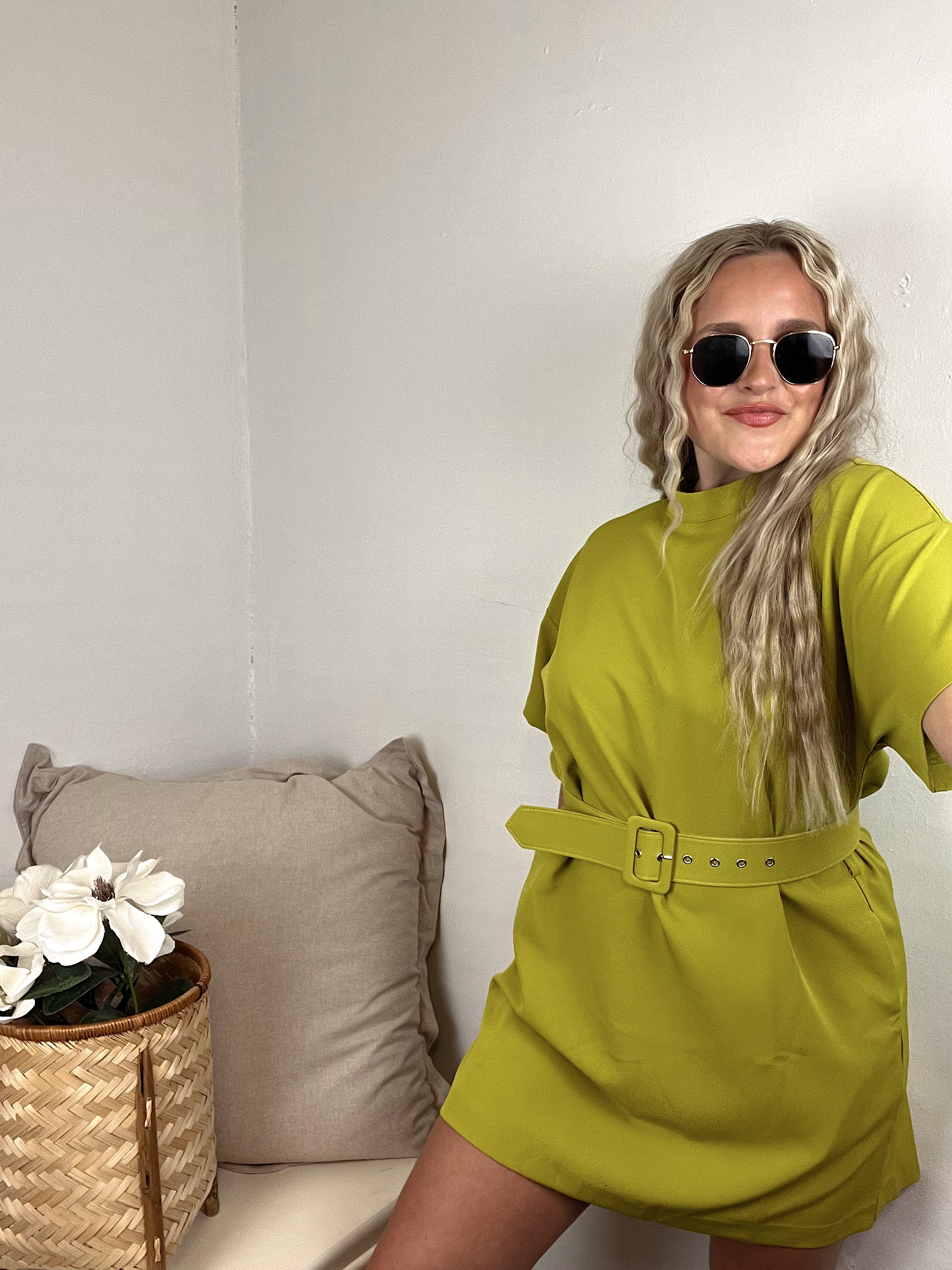 Della Belted Dress - Lime