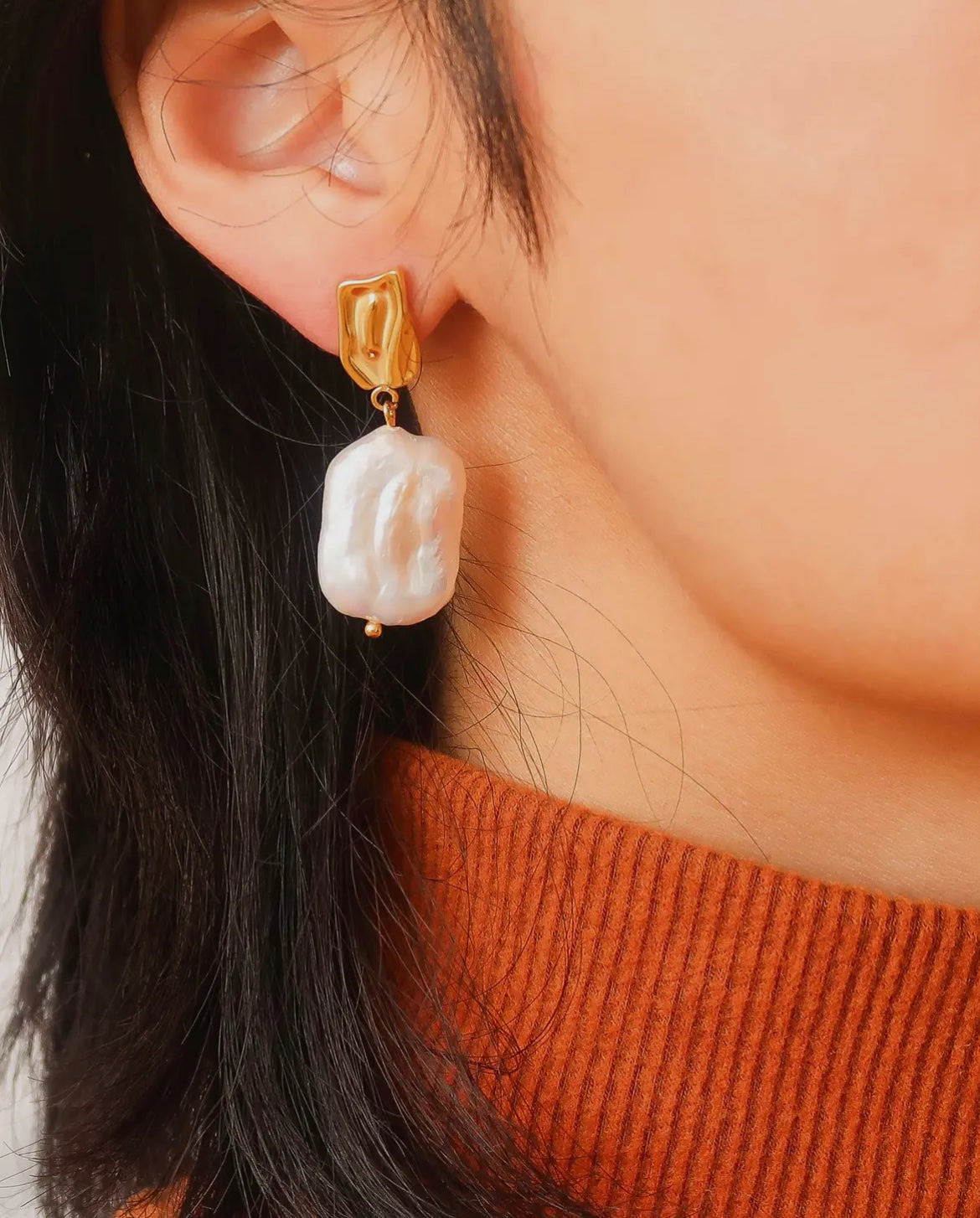 Charis Baroque Pearl Earring - No Tarnish