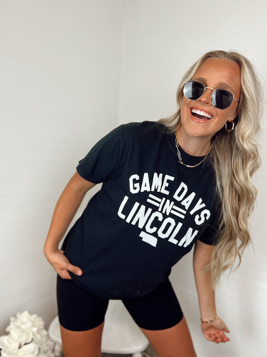 Gamedays in Lincoln Tee - Black